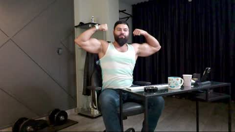 Matthew .. for short call me Matt online show from 22, 12, 2024