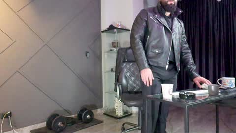 Matthew .. for short call me Matt online show from 29, 12, 2024