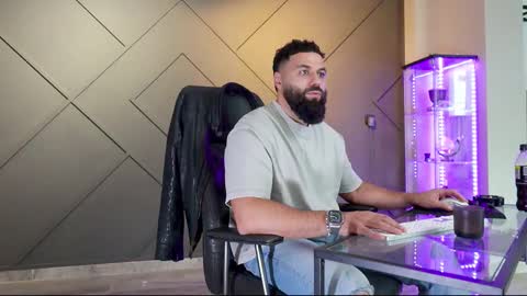 Matthew .. for short call me Matt online show from 2, 3, 2025