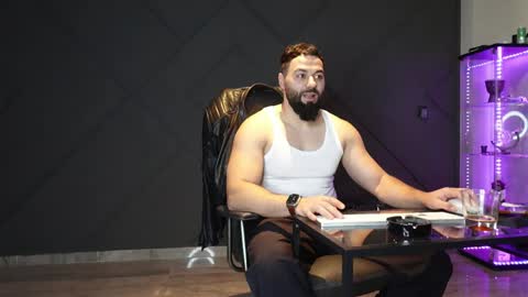 Matthew .. for short call me Matt online show from 31, 3, 2026