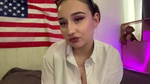 Milena online show from 4, 5, 2026
