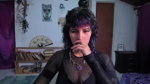 NYX online show from 17, 10, 2025