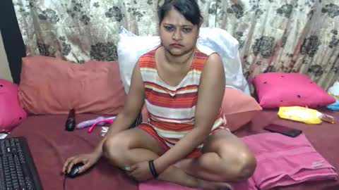 glitter candy online show from 13, 9, 2025