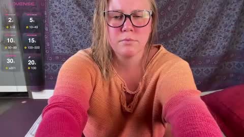 GlitterKitty 108 online show from 7, 10, 2025