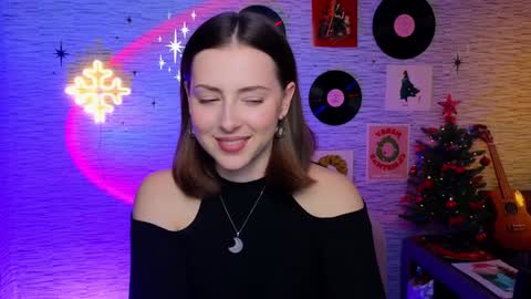 Snapshot of glo_lo chatting on 23, 12, 2024 Bye everybody Ill be online Monday December 2nd Saturday and Sunday off online show from 23, 12, 2024