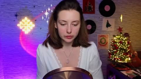 Snapshot of glo_lo chatting on 6, 1, 2025 Bye everybody Ill be online Monday December 2nd Saturday and Sunday off online show from 6, 1, 2025