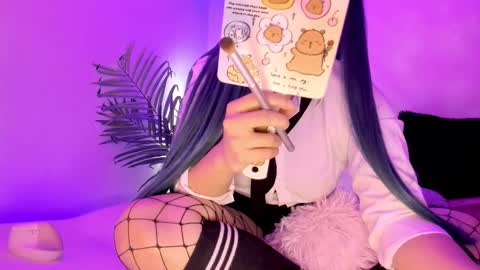 Mimi online show from 9, 10, 2025