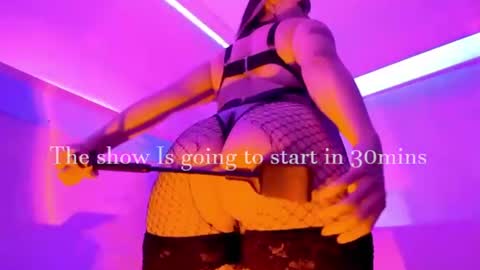 Mimi online show from 7, 7, 2026