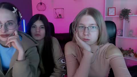 your dream  online show from 5, 2, 2026