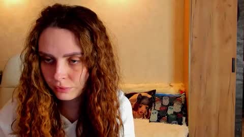 Gloria Wood online show from 14, 2, 2025