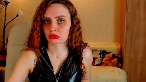 Gloria Wood online show from 1, 3, 2025