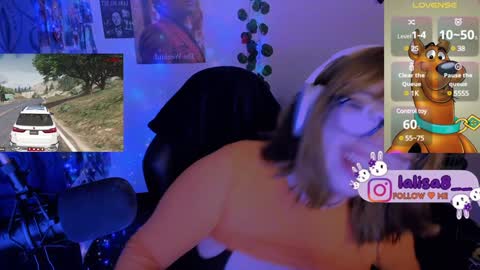 Snapshot of gloriette__ chatting on 12, 1, 2025 LALISA online show from 12, 1, 2025