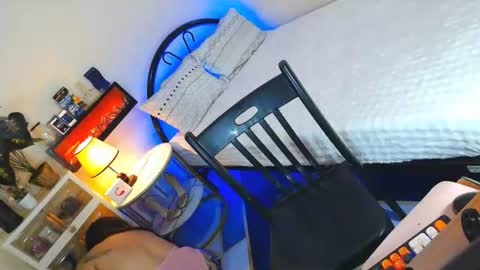 Snapshot of gloriousslutshay chatting on 18, 7, 2026 shy online show from 18, 7, 2026