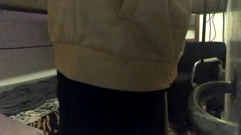 glow28 online show from 4, 4, 2026