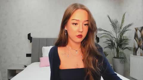 Lina online show from 4, 2, 2026