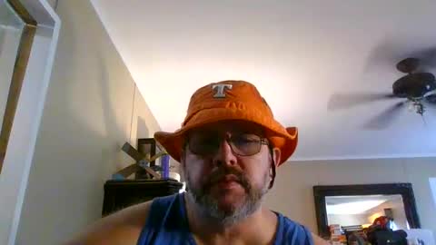 Snapshot of gobey33 chatting on 13, 9, 2025 IDKIDCIDGAF online show from 13, 9, 2025