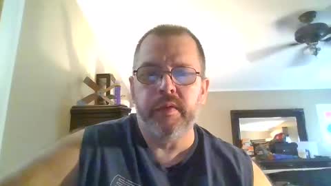 Snapshot of gobey33 chatting on 24, 9, 2025 IDKIDCIDGAF online show from 24, 9, 2025