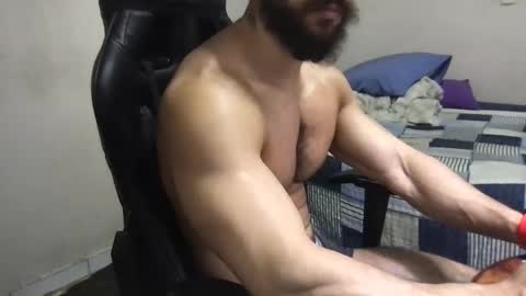 god hunkules online show from 2, 1, 2025