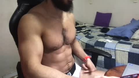 god hunkules online show from 5, 1, 2025