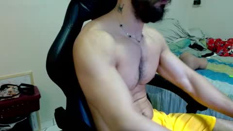 Snapshot of god_hunkules chatting on 5, 6, 2026 god hunkules online show from 5, 6, 2026