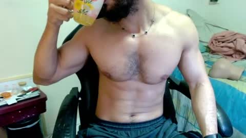 Snapshot of god_hunkules chatting on 15, 7, 2026 god hunkules online show from 15, 7, 2026