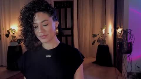 Elena online show from 7, 8, 2026