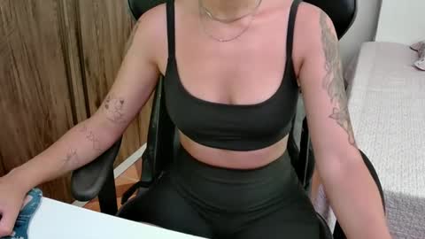 Snapshot of goddess_artemis_ chatting on 15, 1, 2025 Fauna online show from 15, 1, 2025