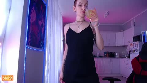 Snapshot of goddess_elpisfoxter chatting on 5, 6, 2026 Elpis Foxter online show from 5, 6, 2026