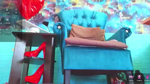 Mrs. Isabella online show from 17, 9, 2025