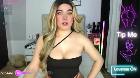 Snapshot of goddess_lykafox chatting on 15, 11, 2025 Lyka Fox online show from 15, 11, 2025