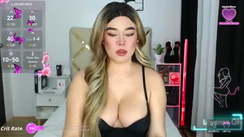 Snapshot of goddess_lykafox chatting on 15, 12, 2025 Lyka Fox online show from 15, 12, 2025