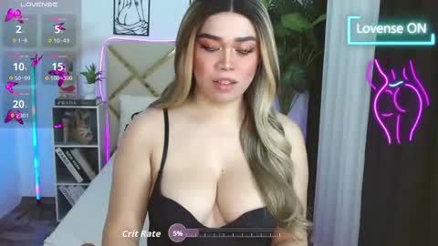 Snapshot of goddess_lykafox chatting on 28, 5, 2026 Lyka Fox online show from 28, 5, 2026
