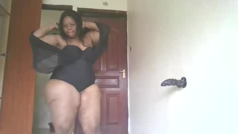 Snapshot of goddessebon chatting on 2, 12, 2024 shasha big online show from 2, 12, 2024