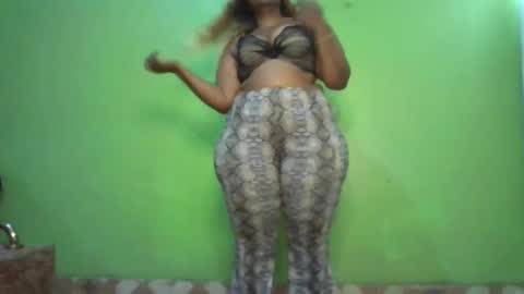 Snapshot of goddessebon chatting on 18, 9, 2025 shasha big online show from 18, 9, 2025