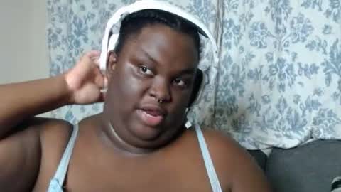 Madame Jackie online show from 21, 7, 2026