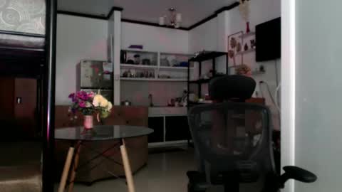 Eva online show from 16, 12, 2024