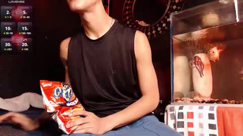 Snapshot of godly_huan chatting on 9, 11, 2025 HUAN online show from 9, 11, 2025