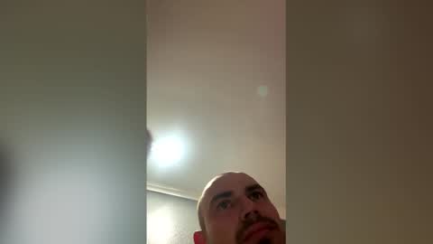 Snapshot of gohard300 chatting on 18, 5, 2026 gohard300 online show from 18, 5, 2026