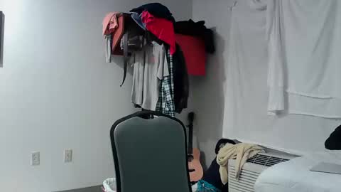 Snapshot of goinwild8900 chatting on 1, 1, 2025 goinwild8900 online show from 1, 1, 2025