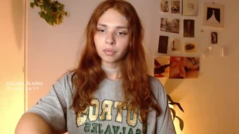 Snapshot of golden_alaska chatting on 25, 11, 2025 Alaska online show from 25, 11, 2025