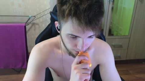 Golden boyyy21 online show from 11, 4, 2026