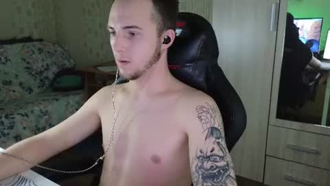 Snapshot of golden_boyyy21 chatting on 12, 6, 2026 Golden boyyy21 online show from 12, 6, 2026