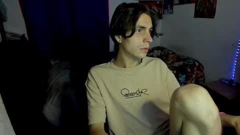 Snapshot of golden_ryan chatting on 25, 2, 2026 Jmmmm online show from 25, 2, 2026