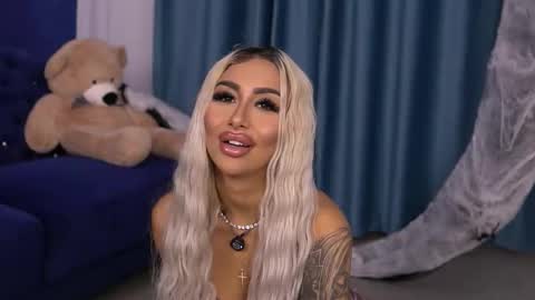 GoldenAmberX online show from 27, 10, 2025