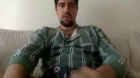 Golden-Glove online show from 14, 4, 2026