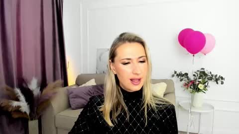 Olivia online show from 14, 9, 2025