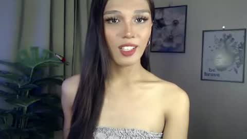 Lily is Gold online show from 3, 4, 2026