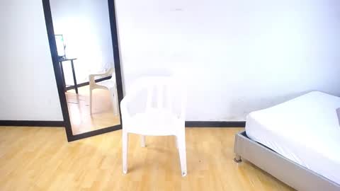 goldenn_ass1 online show from 27, 9, 2025