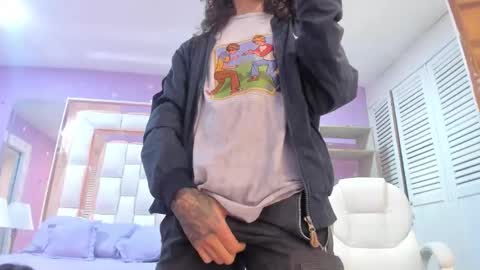 Snapshot of goldentemptation_ chatting on 8, 6, 2026 goldentemptation_ online show from 8, 6, 2026