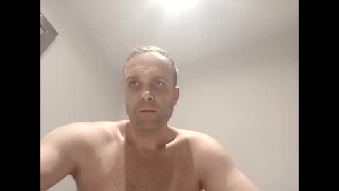 Snapshot of golemkur25 chatting on 9, 3, 2026 golemkur25 online show from 9, 3, 2026